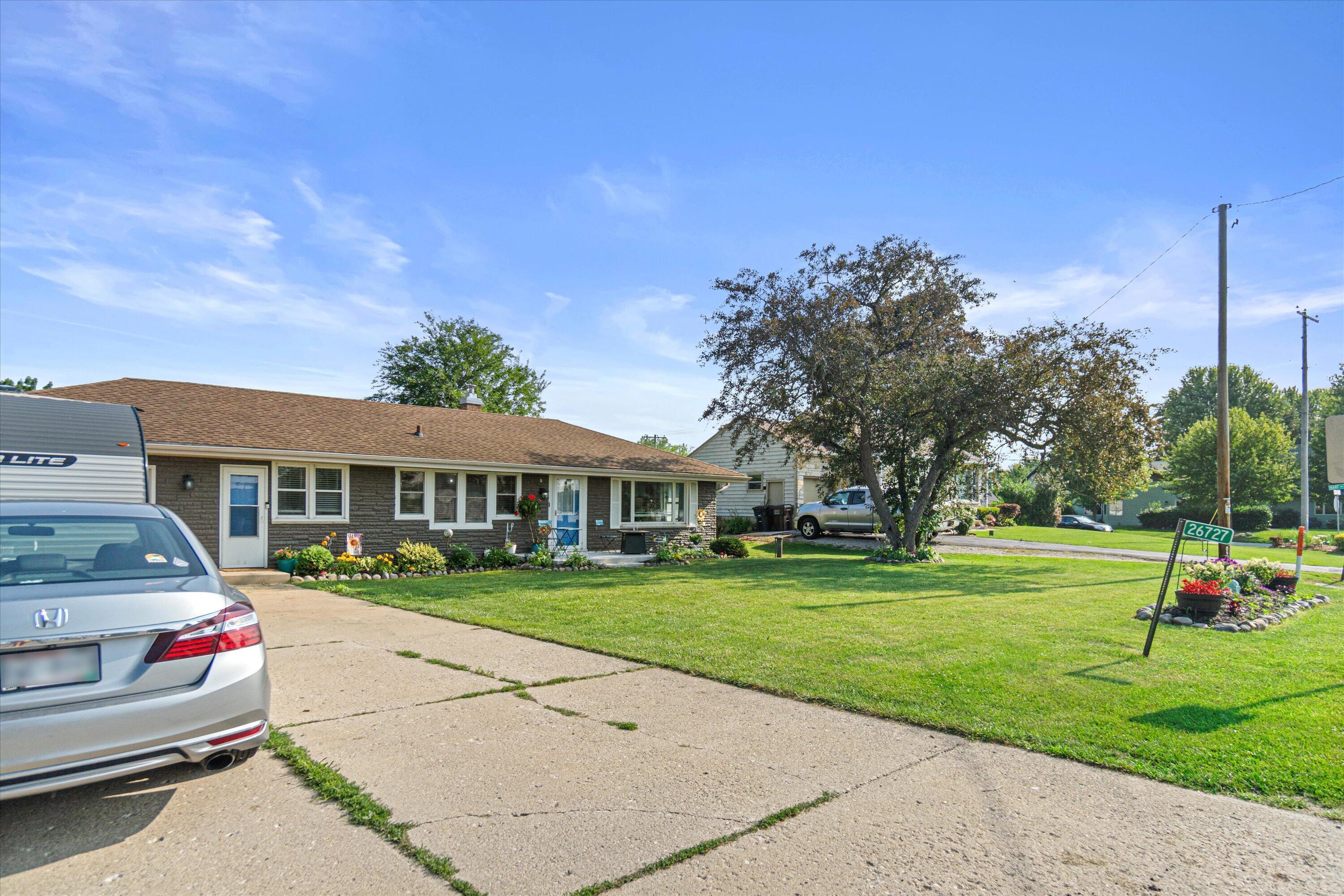 26727 Denoon Road Norway, WI 53185 - Photo 40 of 43 Front View