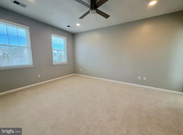 $3,300 | 12410 Iona Sound Drive, Bristow, VA 20136