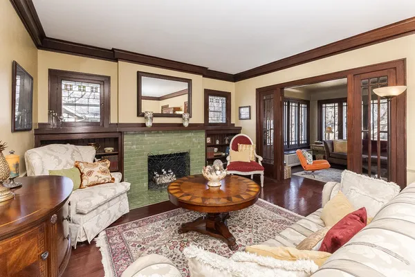 $349,000 | 1926 East Oakland Avenue, Bloomington, IL 61701