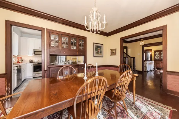 $349,000 | 1926 East Oakland Avenue, Bloomington, IL 61701