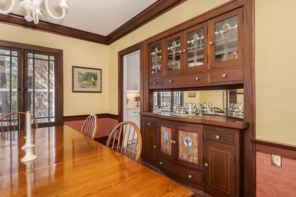$349,000 | 1926 East Oakland Avenue, Bloomington, IL 61701