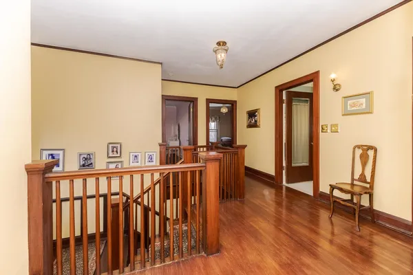 $349,000 | 1926 East Oakland Avenue, Bloomington, IL 61701