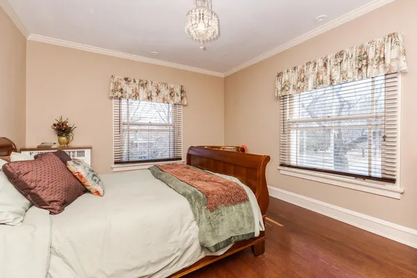 $349,000 | 1926 East Oakland Avenue, Bloomington, IL 61701