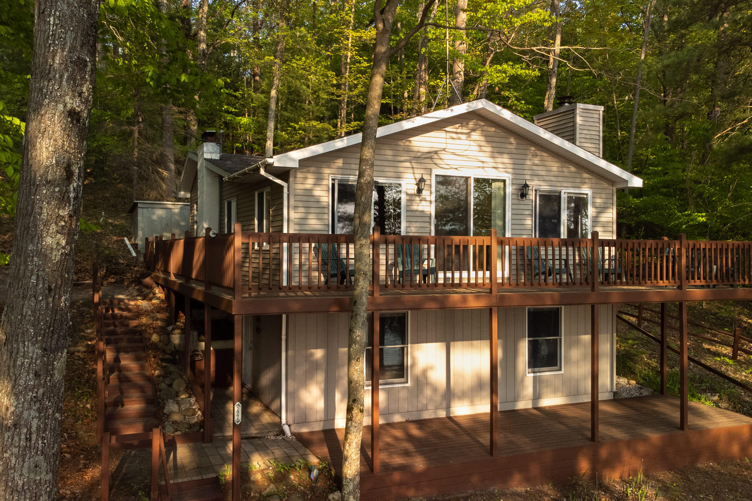 5444_N_Lake_Rd-43