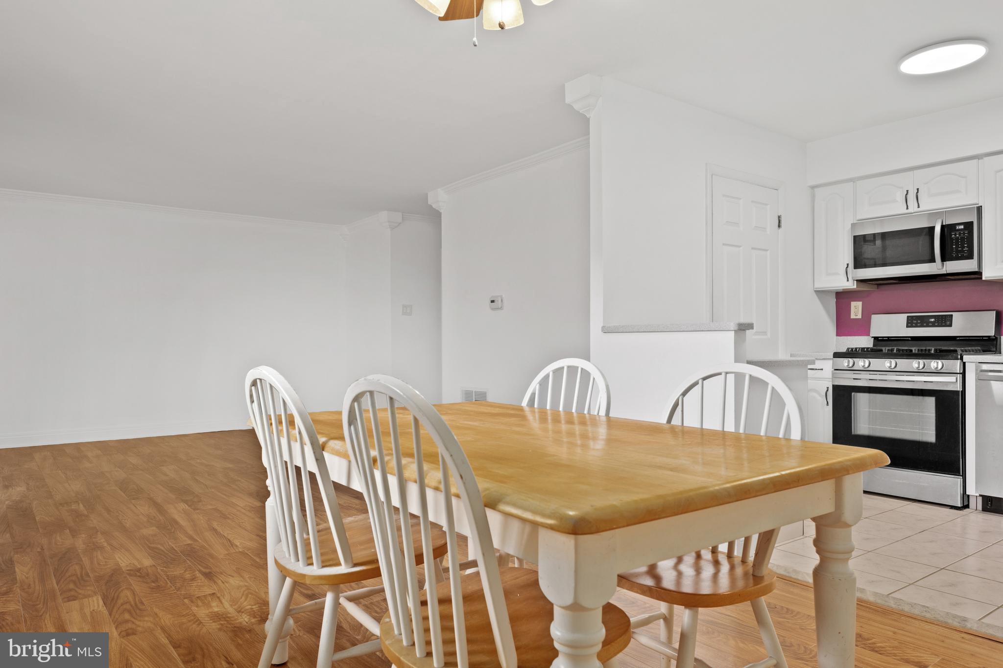 41 Sandra Road Voorhees, NJ 08043 - Photo 14 of 33