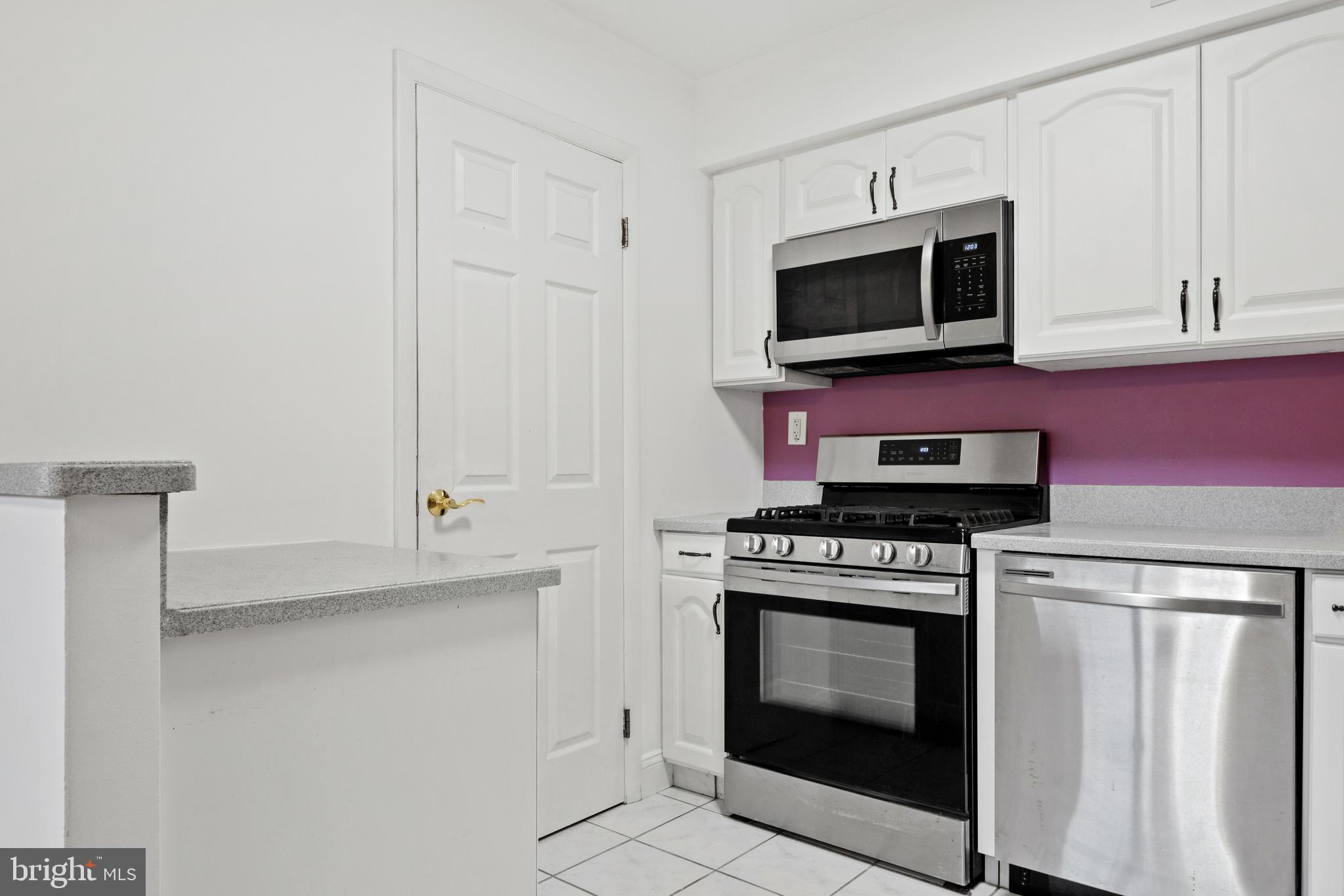 41 Sandra Road Voorhees, NJ 08043 - Photo 20 of 33