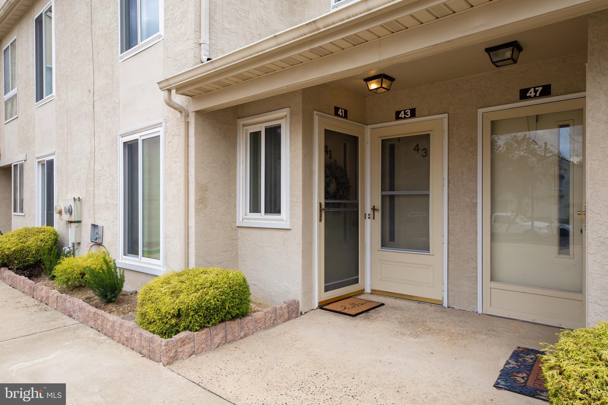 41 Sandra Road Voorhees, NJ 08043 - Photo 4 of 33