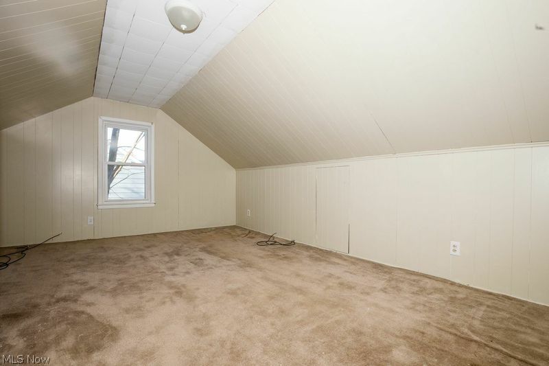 884 Beverly Road Cleveland Heights, OH 44121 - Photo 19 of 25 Gallery Image 19
