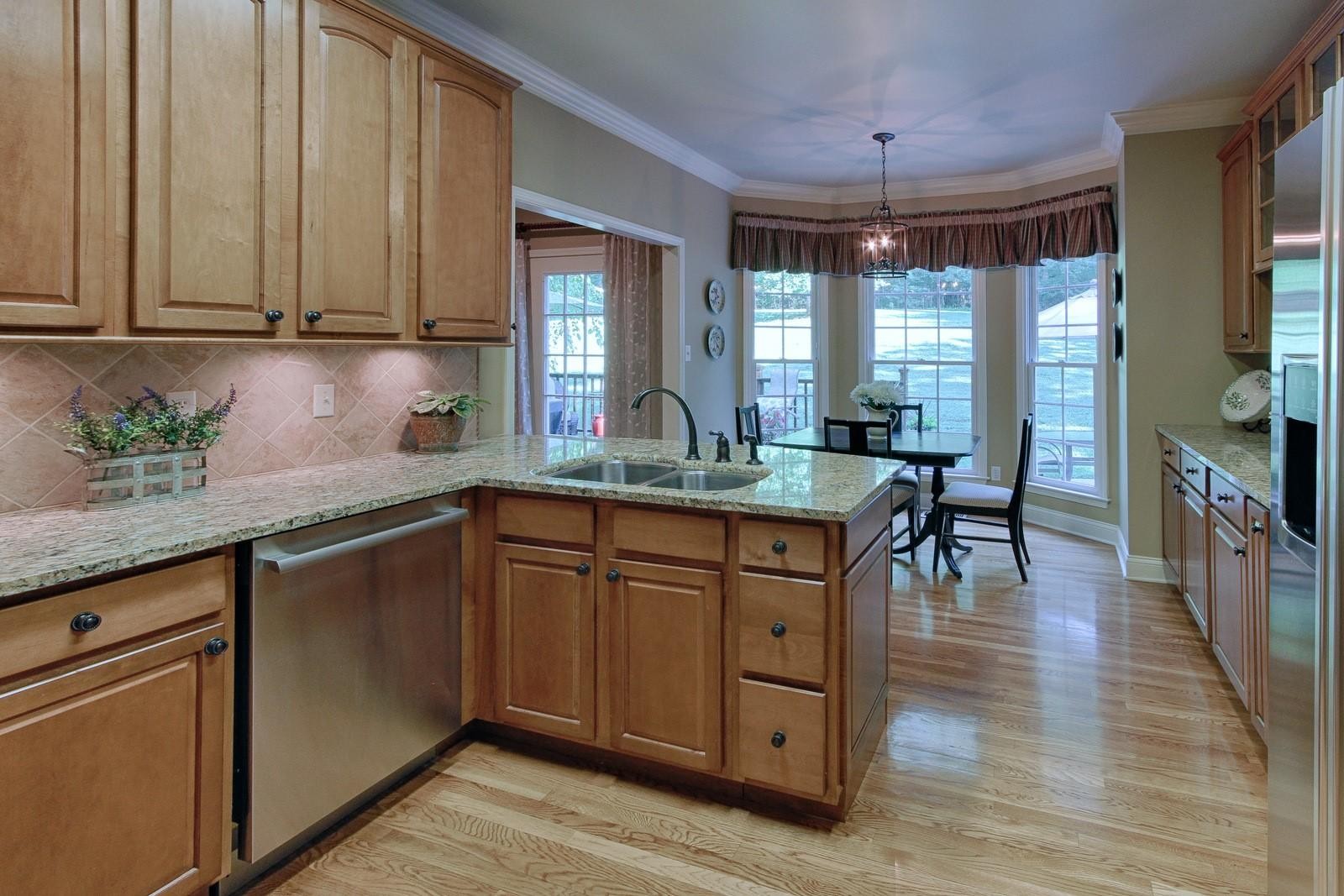 7335 Badgett Road Knoxville, TN 37919 - Photo 10 of 33 Gallery Image 10