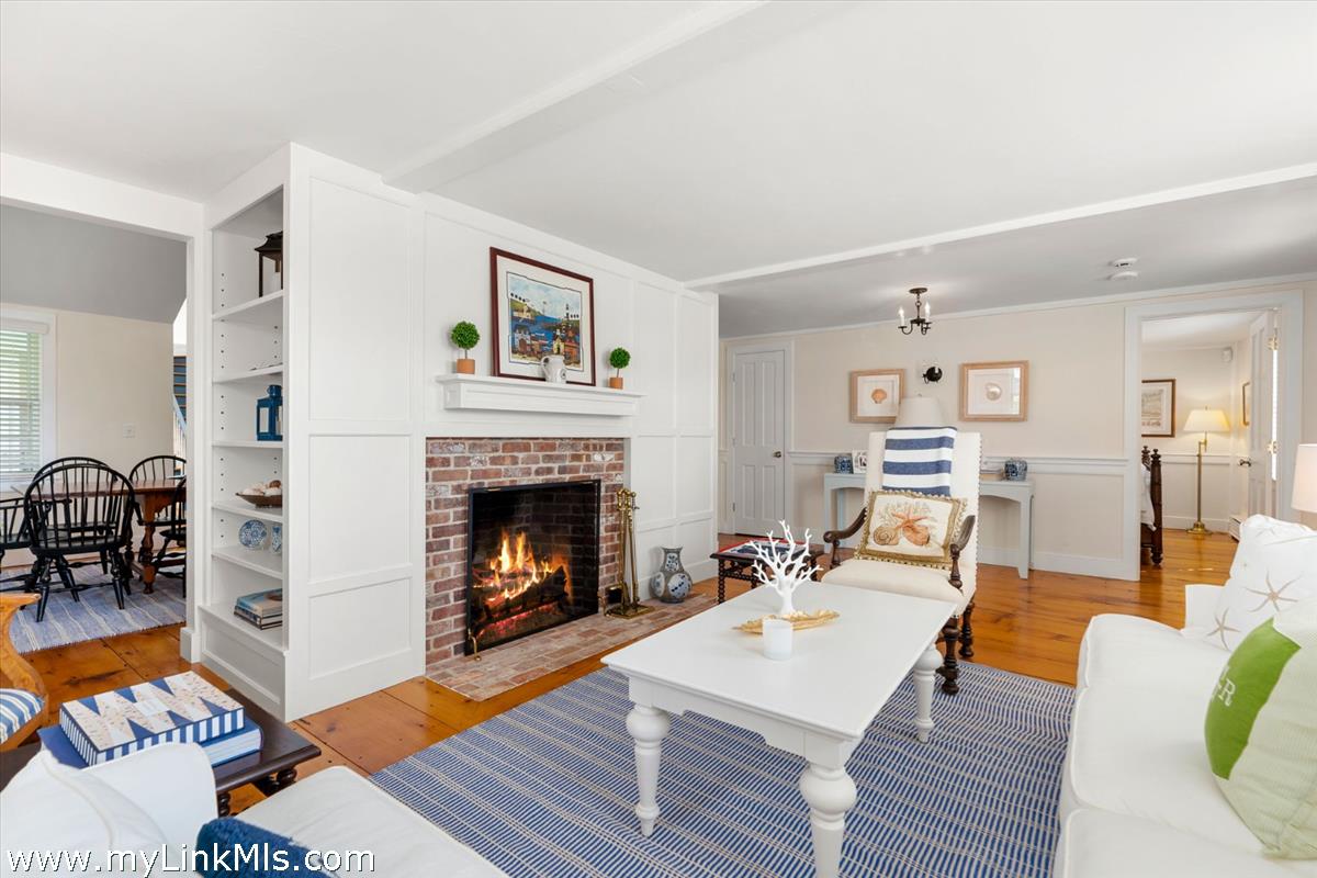 39 A Milk Street Nantucket, MA 02554 - Photo 3 of 56