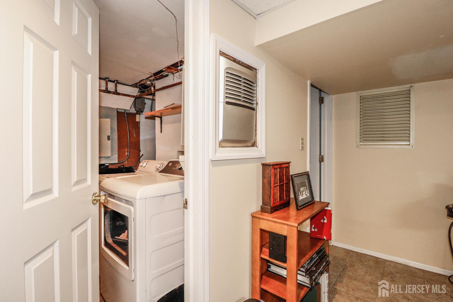 7 Crest Road New Brunswick, NJ 08901 - Photo 27 of 36