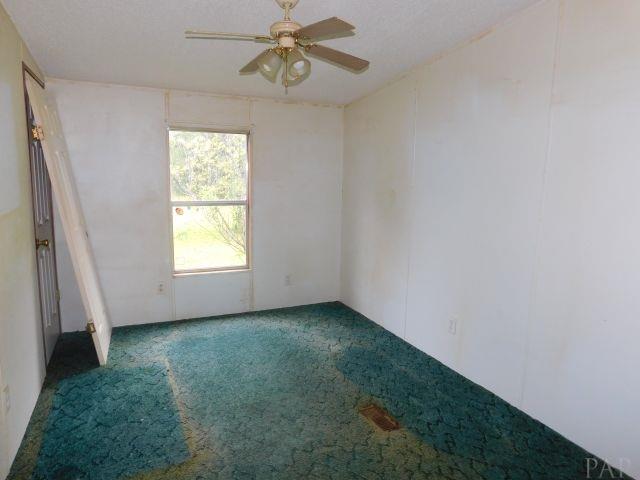 6390 Albritton Road Walnut Hill, FL 32568 - Photo 15 of 37 Gallery Image 15