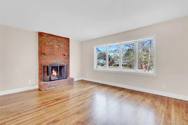 $659,900 | 116 East Woodside Avenue, Patchogue, NY 11772