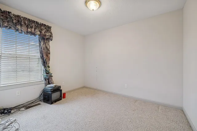 $389,900 | 788 Long Creek Road, Lafayette, TN 37083