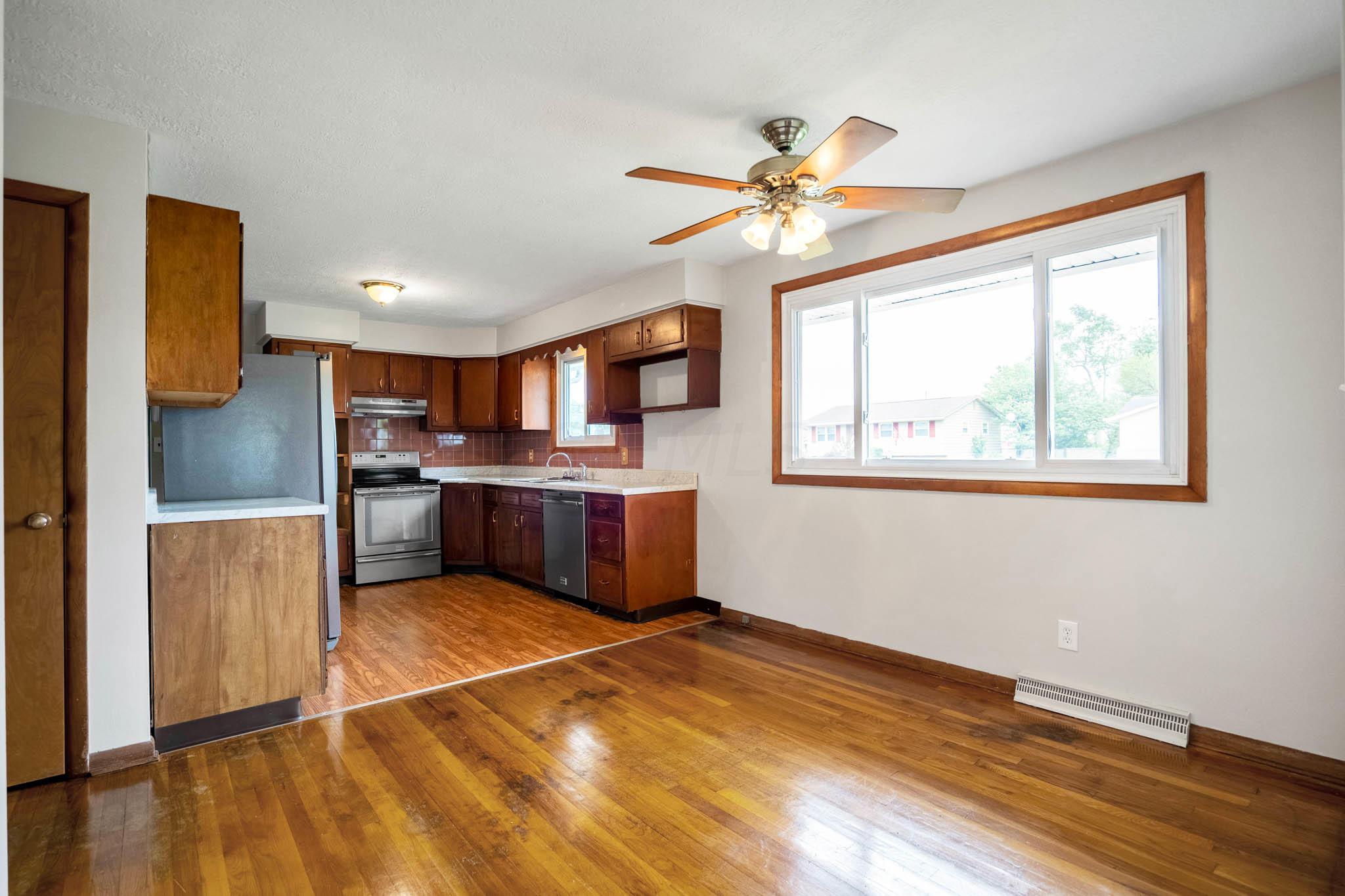 716 Ross Road Columbus, OH 43213 - Photo 8 of 20