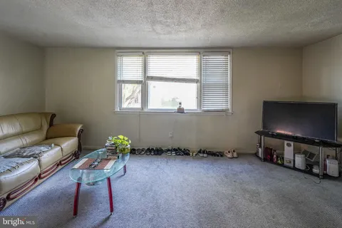 $389,900 | 1728 Borbeck Avenue, Philadelphia, PA 19111