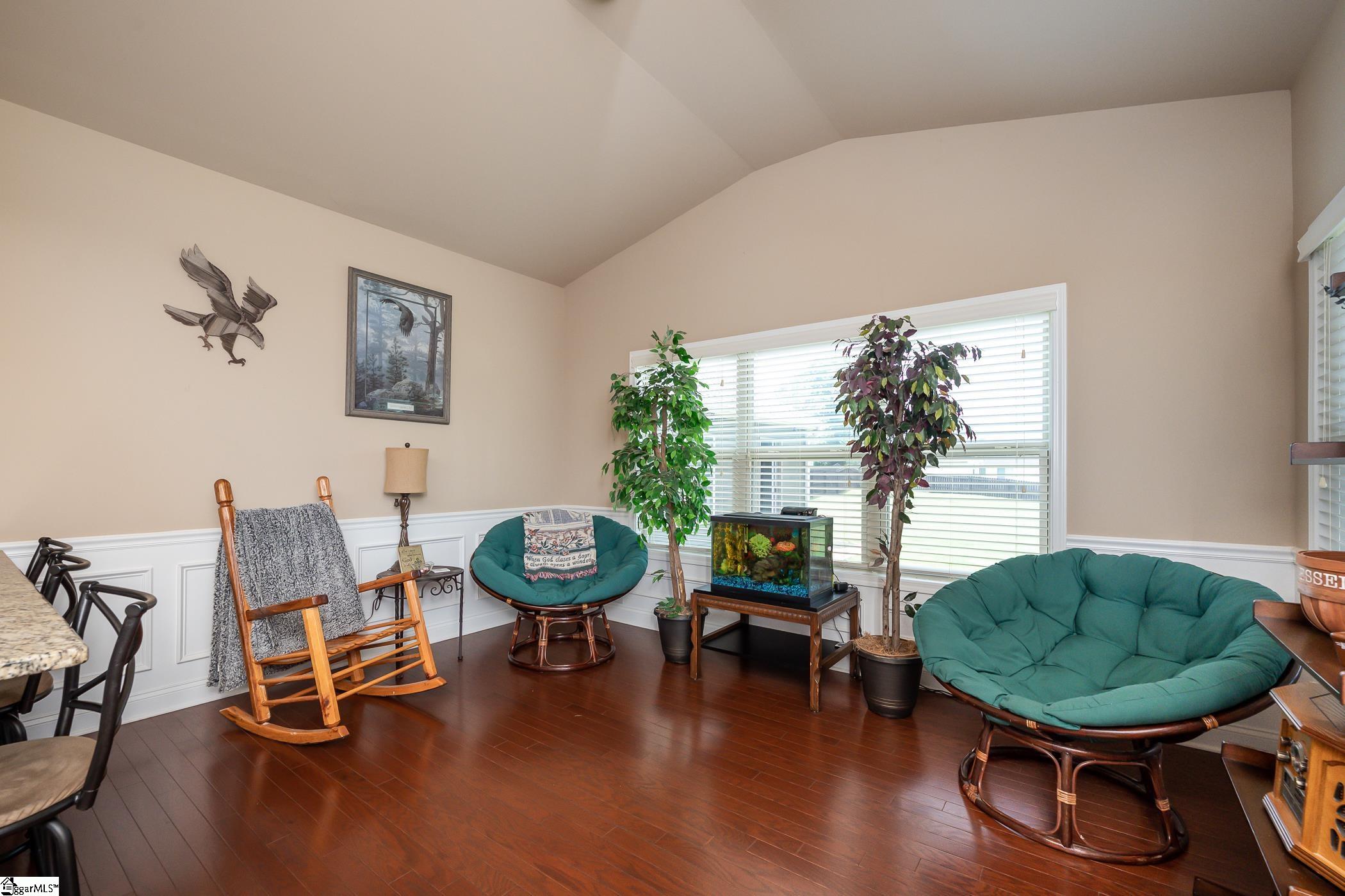 9 Ridgewater Court Fountain Inn, SC 29644 - Photo 8 of 36 Gallery Image 8