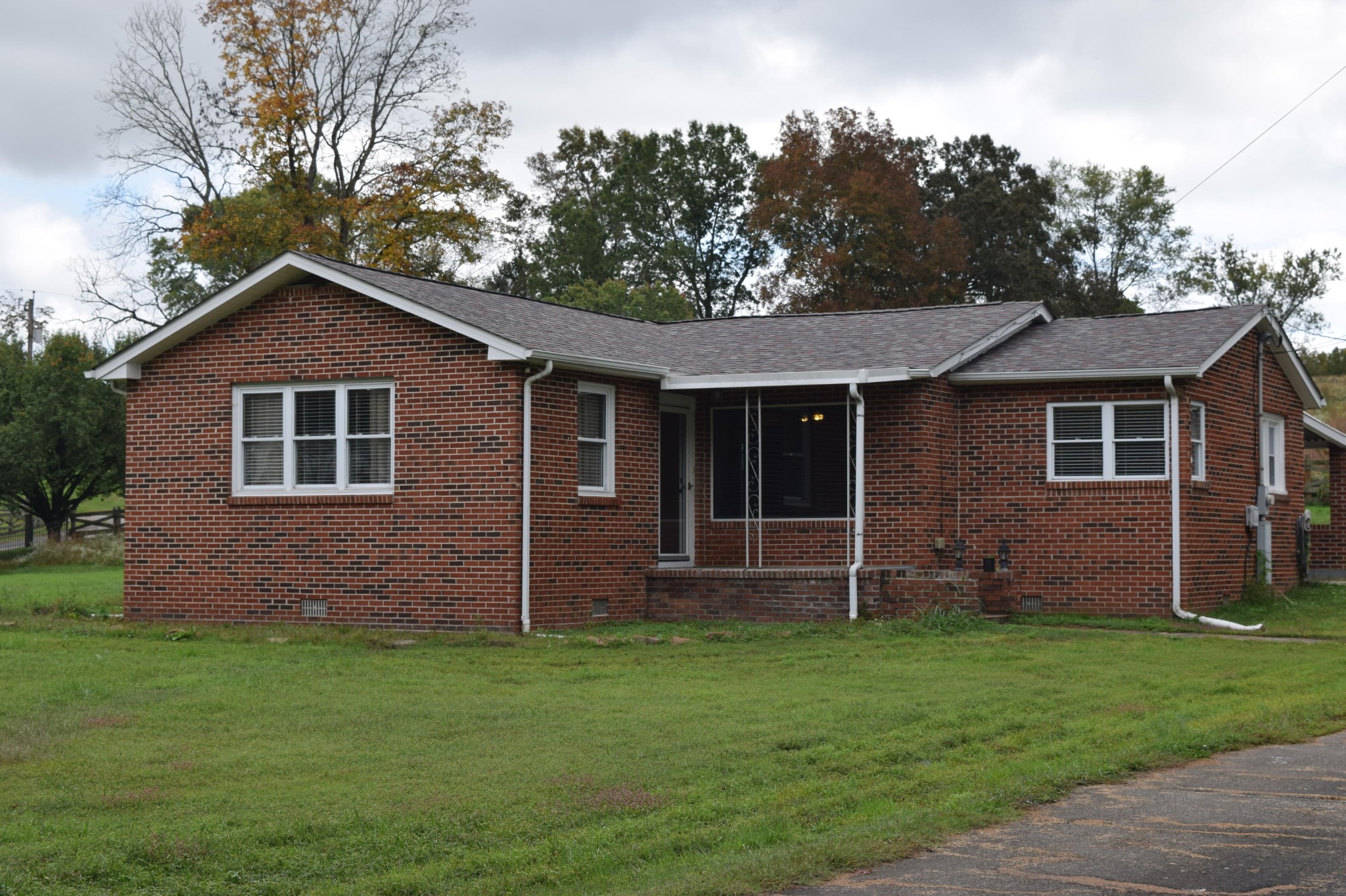 544 Chilhowee View Road Maryville, TN 37803 - Photo 1 of 18 Gallery Image 1