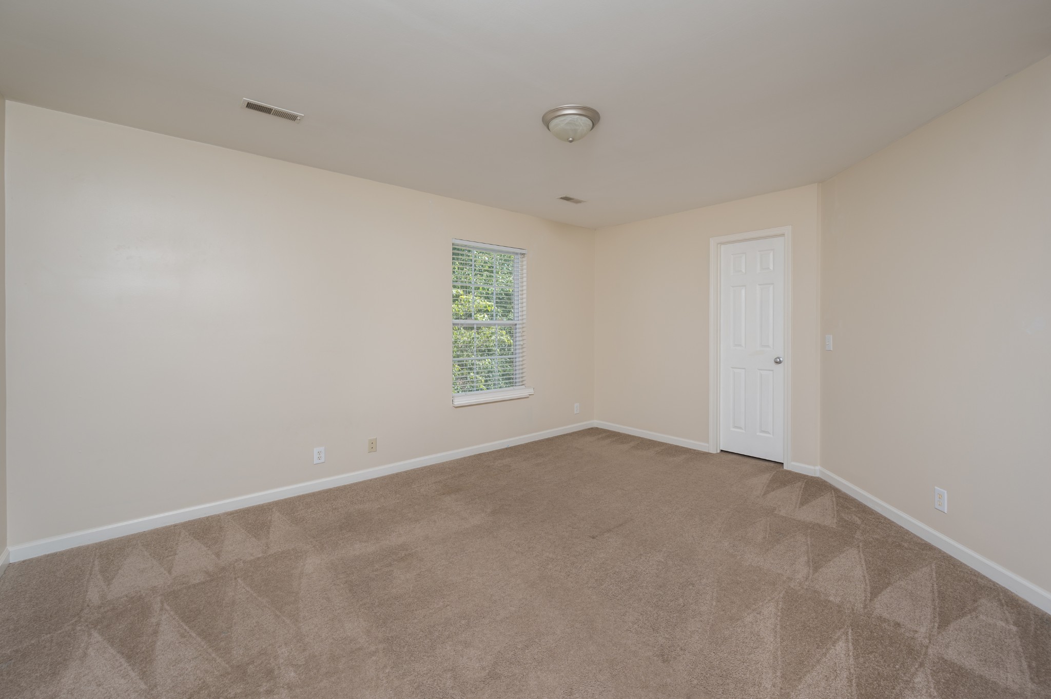 1322 Tilton Drive Franklin, TN 37067 - Photo 37 of 60 an empty room with windows
