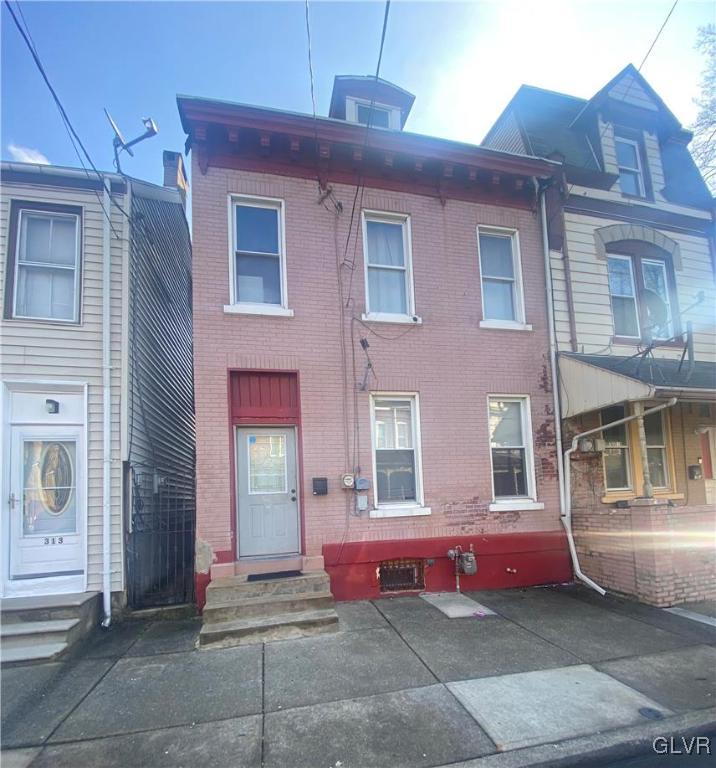 311 Ridge Avenue Allentown, PA 18102 - Photo 1 of 2 Gallery Image 1
