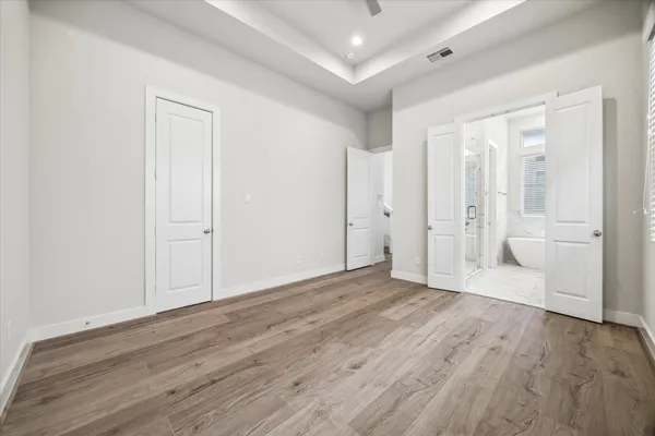 $2,700 | 5209 Allen Street, Unit C, Houston, TX 77007