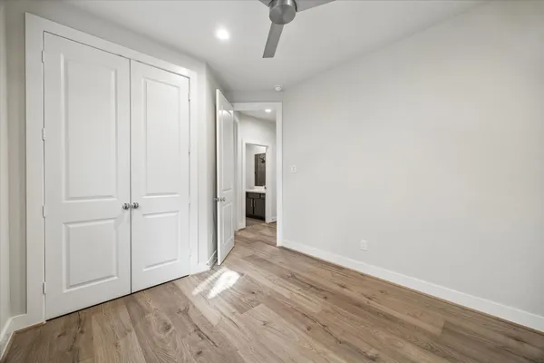 $2,700 | 5209 Allen Street, Unit C, Houston, TX 77007