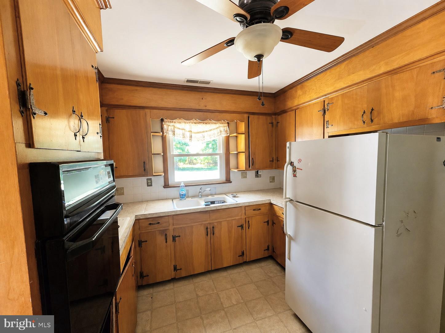 5260 Wilson Road Cambridge, MD 21613 - Photo 4 of 27