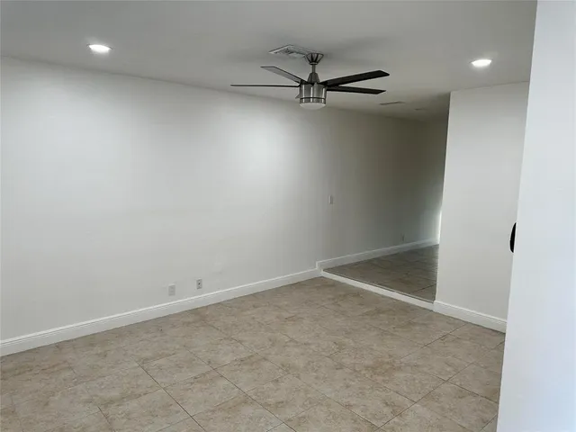 $1,950 | 7546 Northwest 44th Court, Unit WEST, Coral Springs, FL 33065