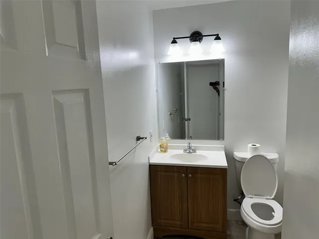 $1,950 | 7546 Northwest 44th Court, Unit WEST, Coral Springs, FL 33065