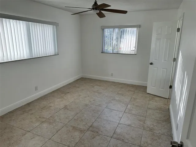 $1,950 | 7546 Northwest 44th Court, Unit WEST, Coral Springs, FL 33065
