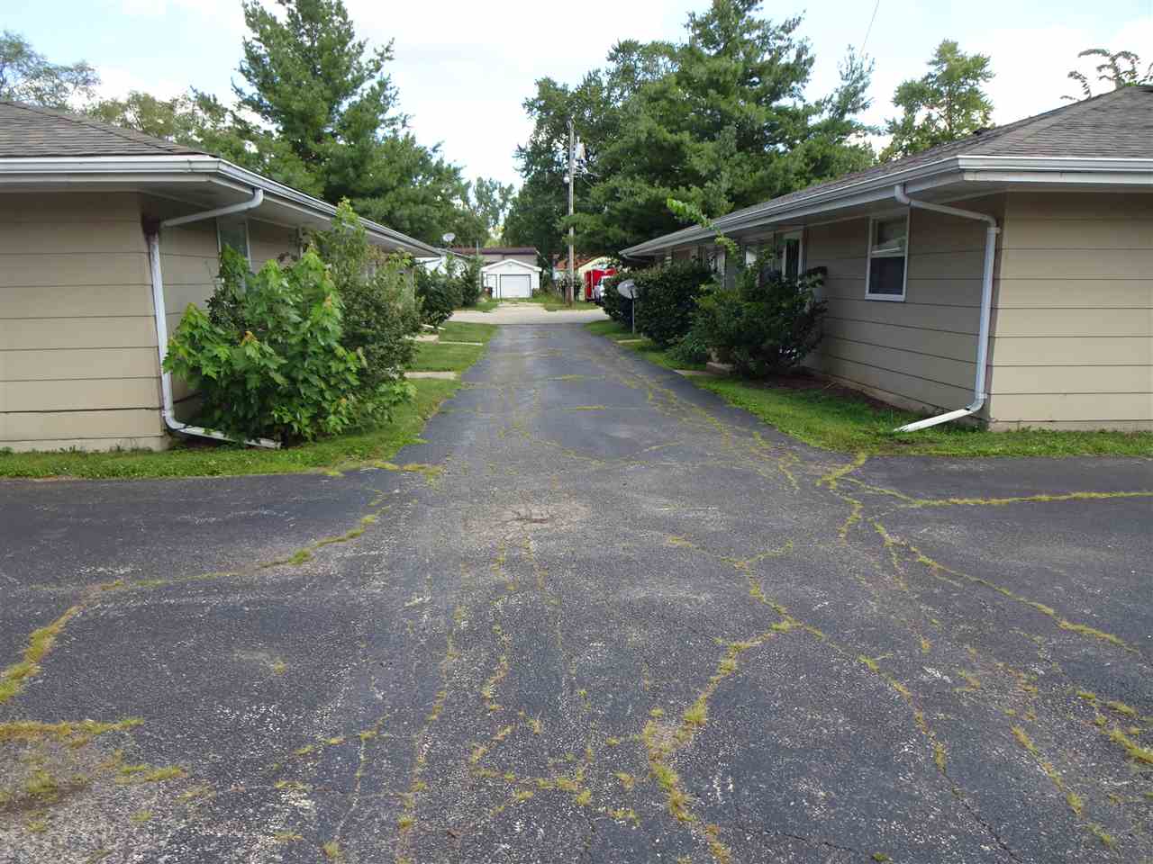 415 Belteberg Road Loves Park, IL 61111 - Photo 4 of 4 Gallery Image 4