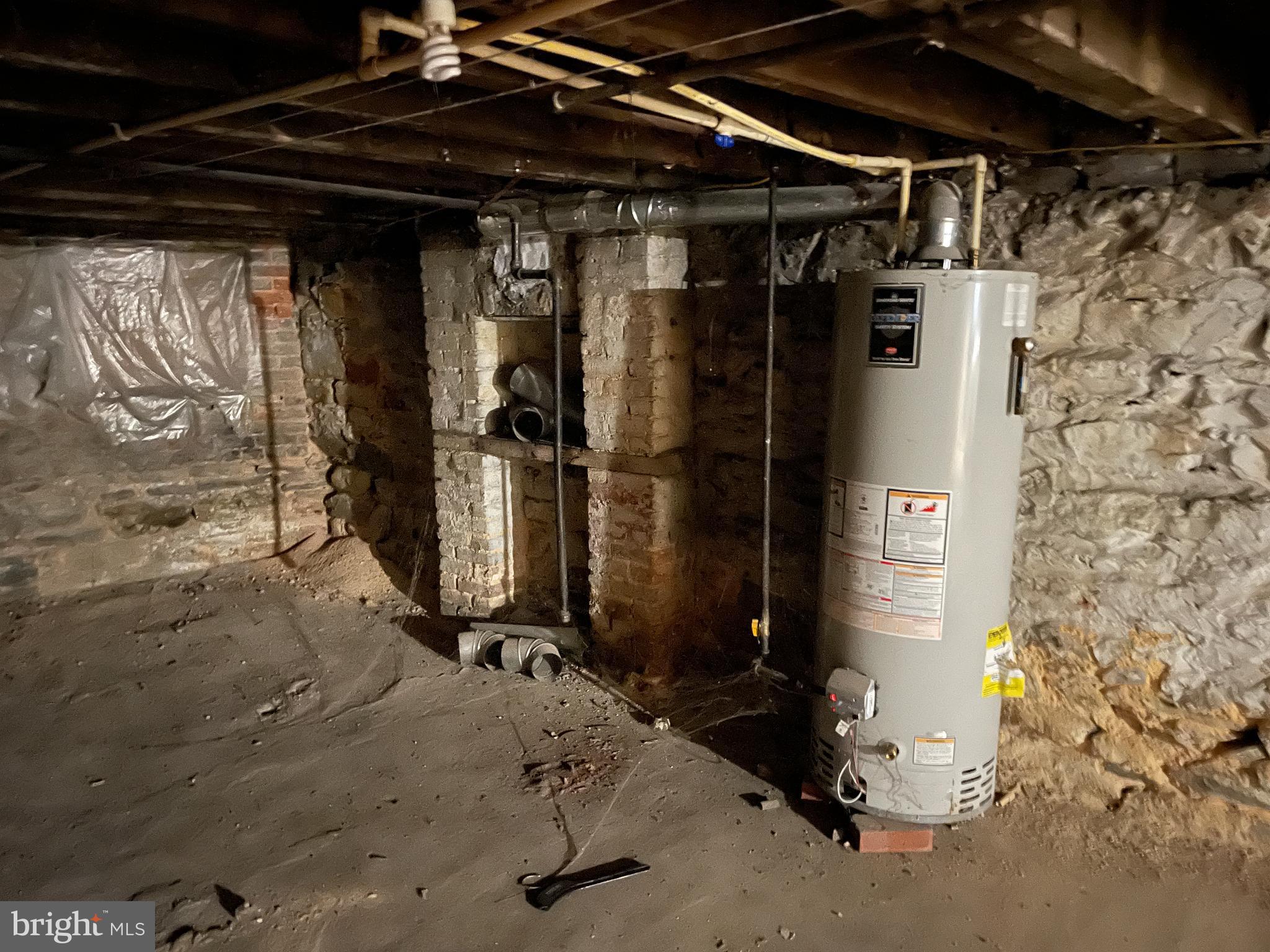 1822 Aiken Street Baltimore, MD 21213 - Photo 19 of 22 a view of a room with gym equipment