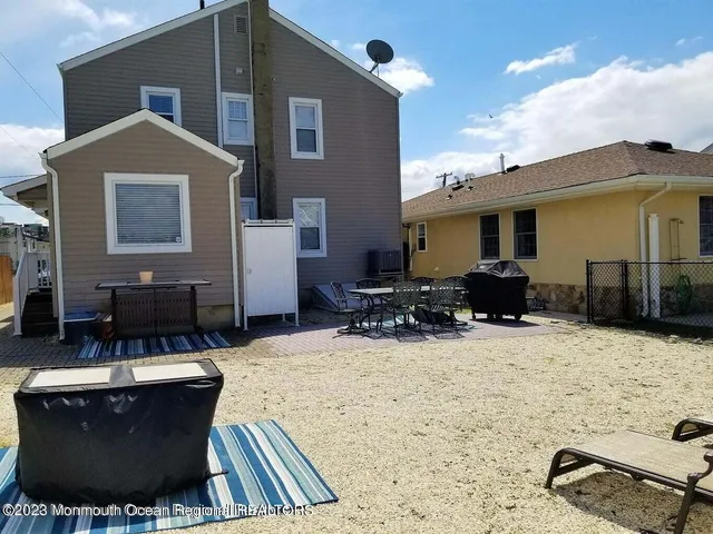 a view of outdoor space yard and patio