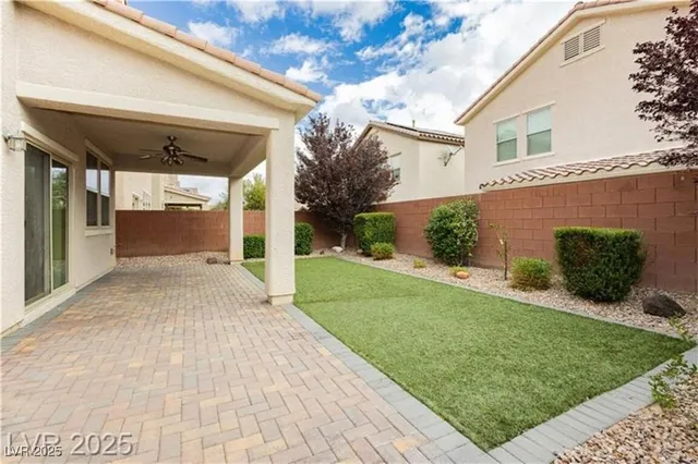$2,190 | 6452 Dimatteo Street, Las Vegas, NV 89148