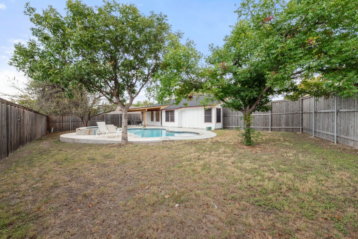 10212 Rutland Village West Austin, TX 78758 - Photo 23 of 27