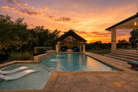 $1,125,000 | 208 Hacienda Place, Dripping Springs, TX 78620