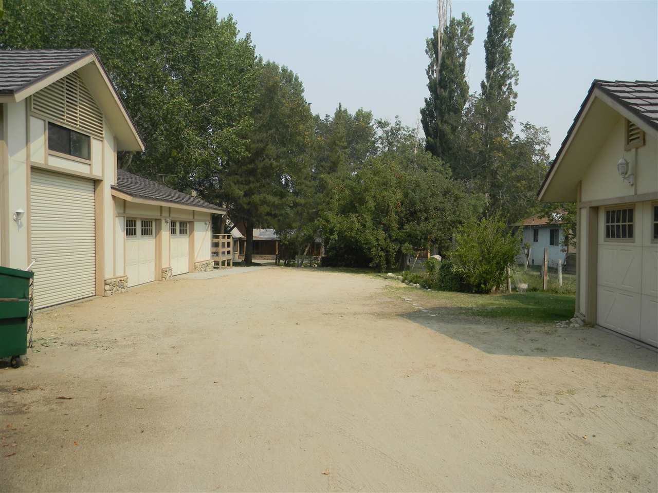 240 Ocean View Road Bishop, CA 93514 - Photo 11 of 32 Gallery Image 11
