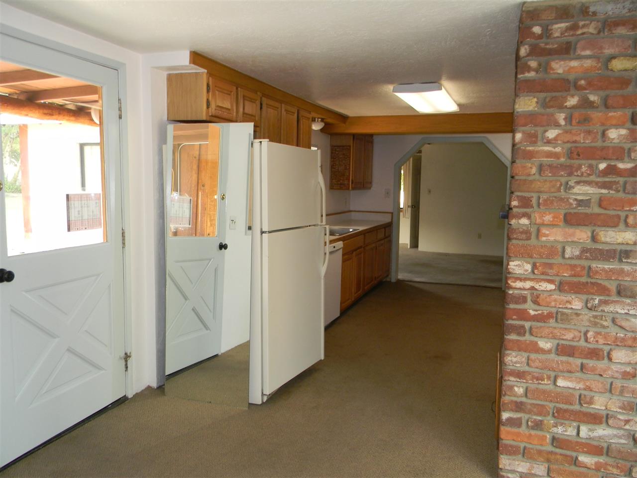 240 Ocean View Road Bishop, CA 93514 - Photo 16 of 32 Gallery Image 16