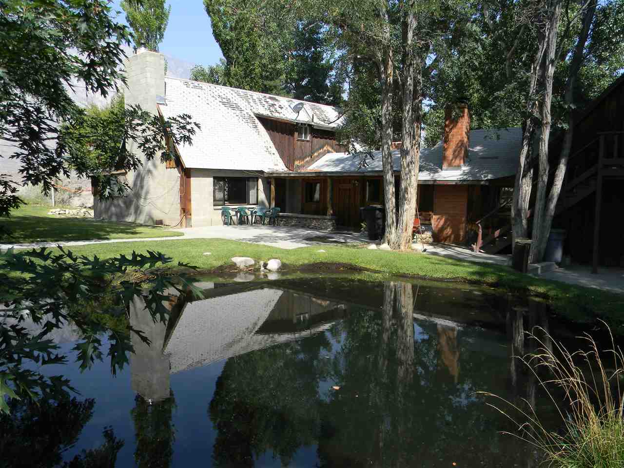 240 Ocean View Road Bishop, CA 93514 - Photo 2 of 32 Gallery Image 2