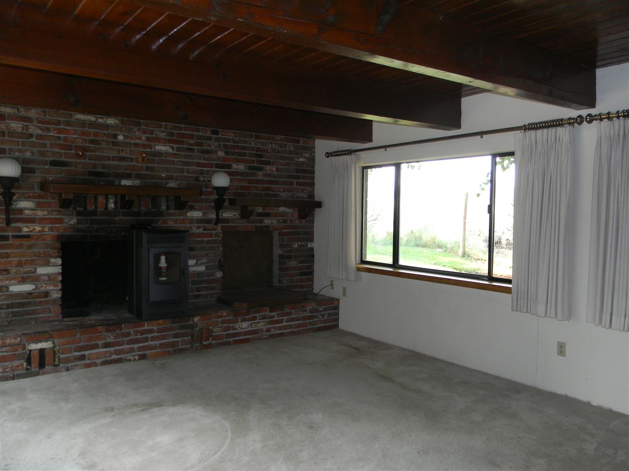 240 Ocean View Road Bishop, CA 93514 - Photo 21 of 32 Gallery Image 21