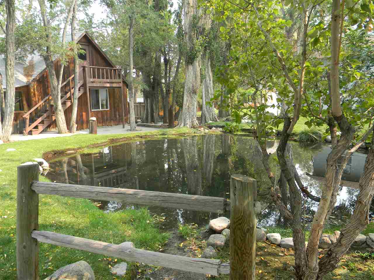 240 Ocean View Road Bishop, CA 93514 - Photo 8 of 32 Gallery Image 8