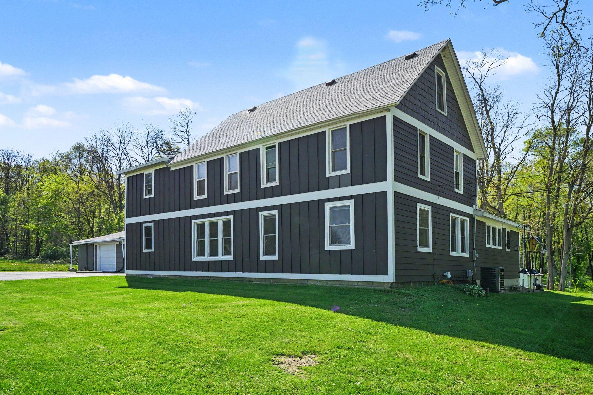 4270 Chamberlain Road Buchanan, MI 49107 - Photo 2 of 26 004_file_4942