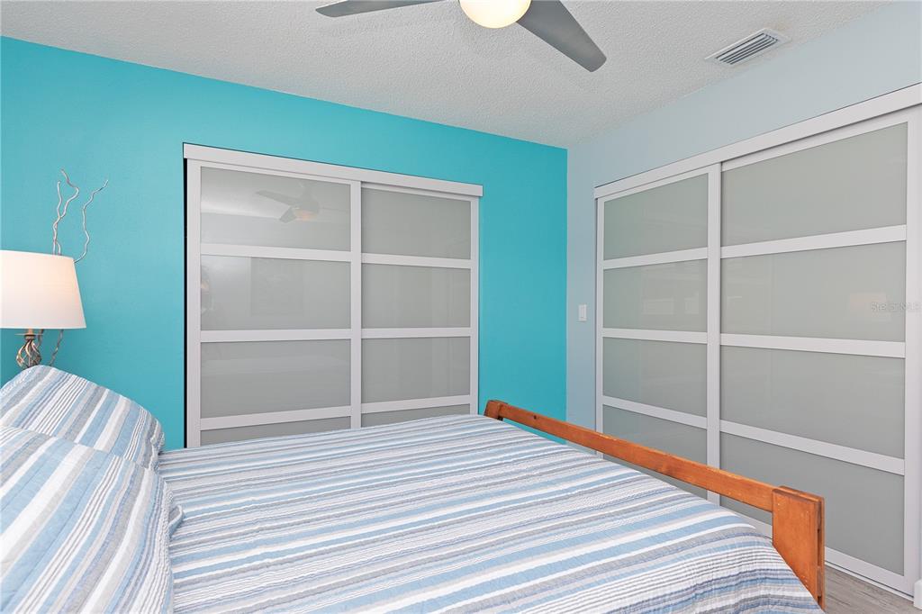1250 Dinnerbell Lane East Dunedin, FL 34698 - Photo 22 of 44