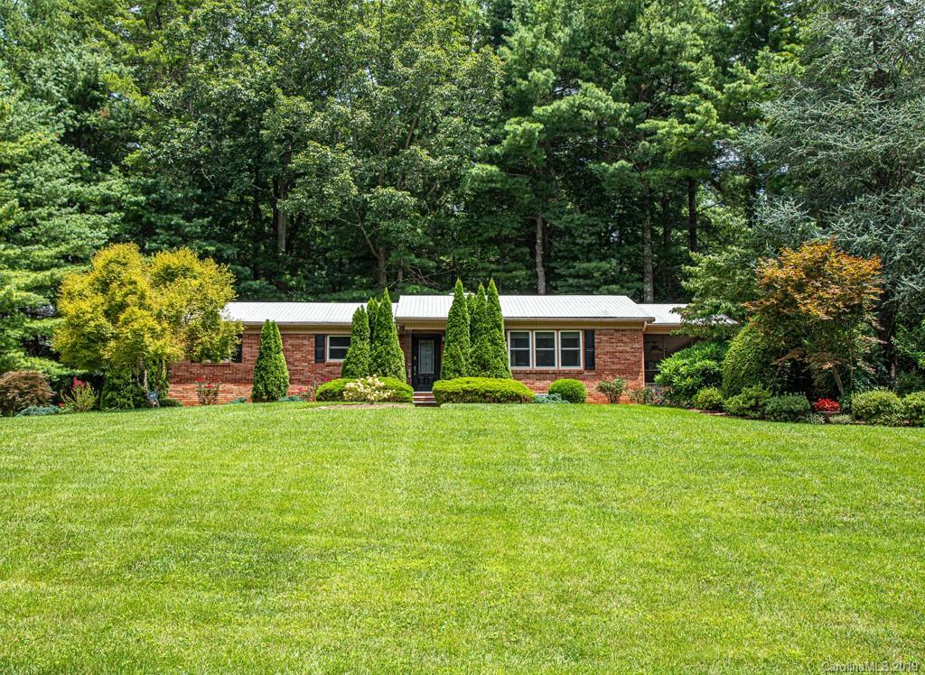 104 London Road Hendersonville, NC 28739 - Photo 1 of 26 Gallery Image 1