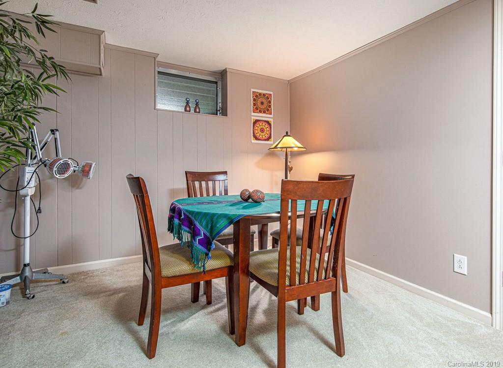 104 London Road Hendersonville, NC 28739 - Photo 18 of 26 Gallery Image 18