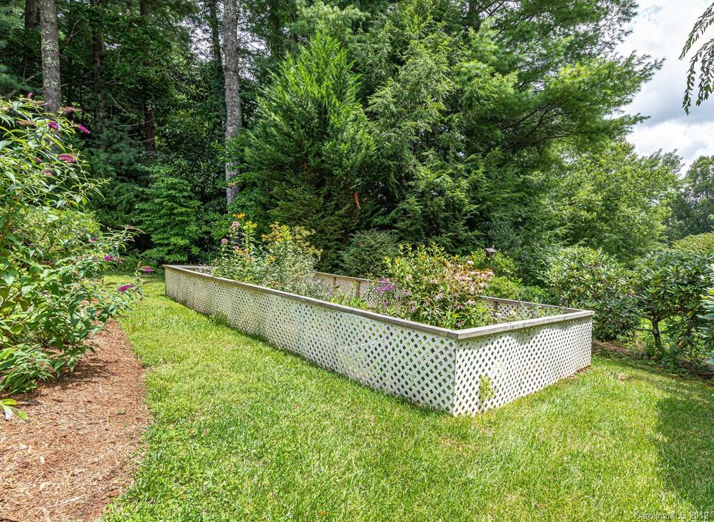 104 London Road Hendersonville, NC 28739 - Photo 22 of 26 Gallery Image 22