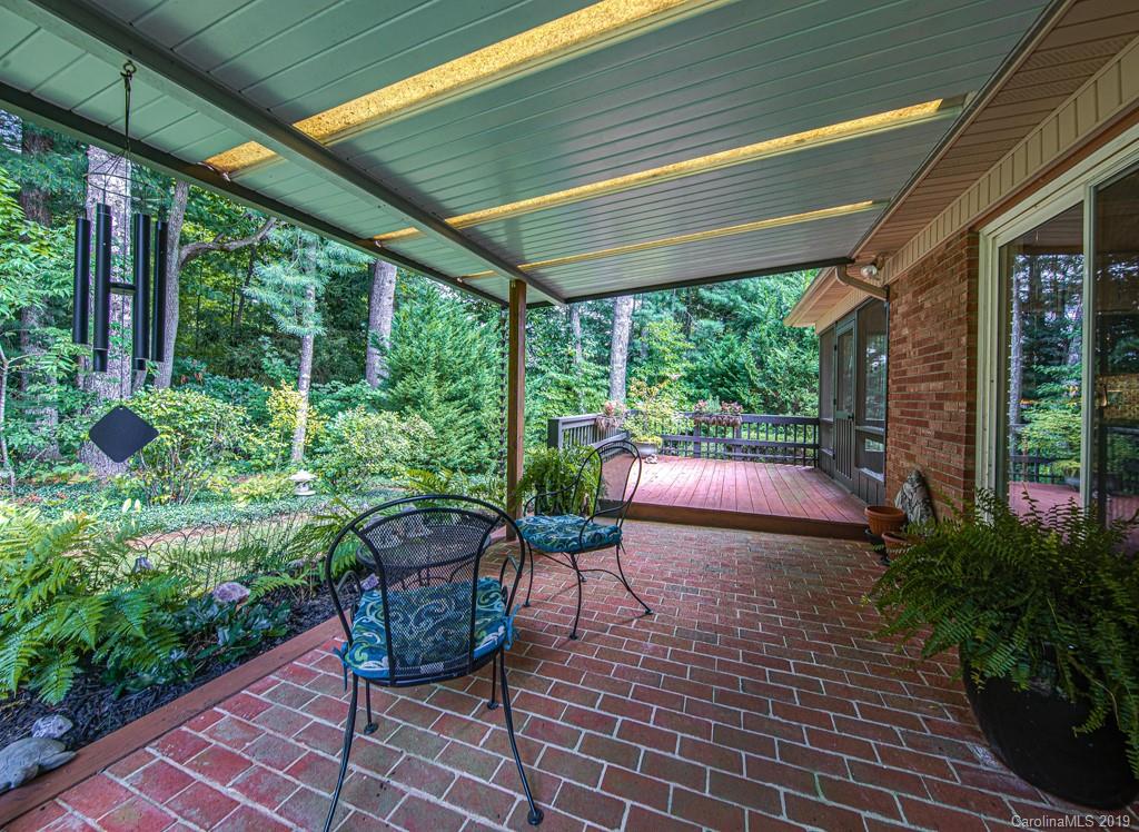 104 London Road Hendersonville, NC 28739 - Photo 23 of 26 Gallery Image 23
