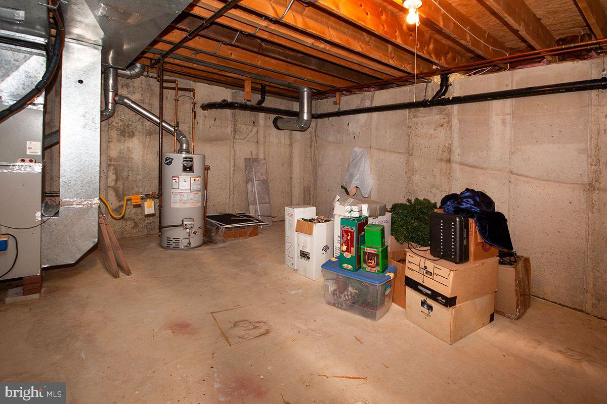 19 Chevy Chase Road Sicklerville, NJ 08081 - Photo 34 of 39