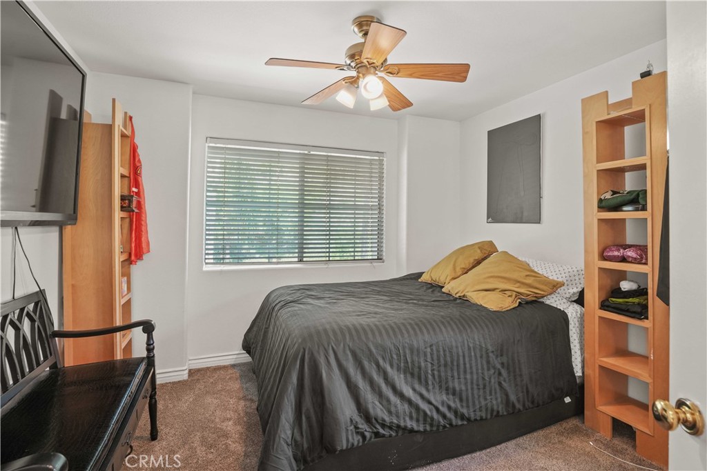 26012 Franklin Lane Stevenson Ranch, CA 91381 - Photo 31 of 41