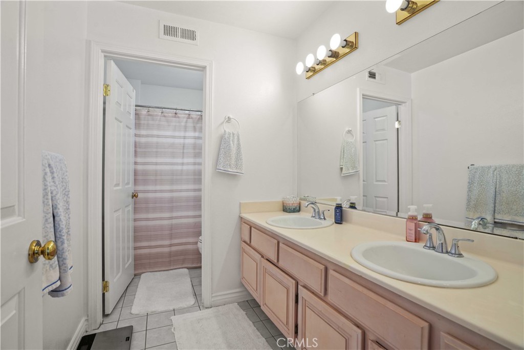 26012 Franklin Lane Stevenson Ranch, CA 91381 - Photo 33 of 41